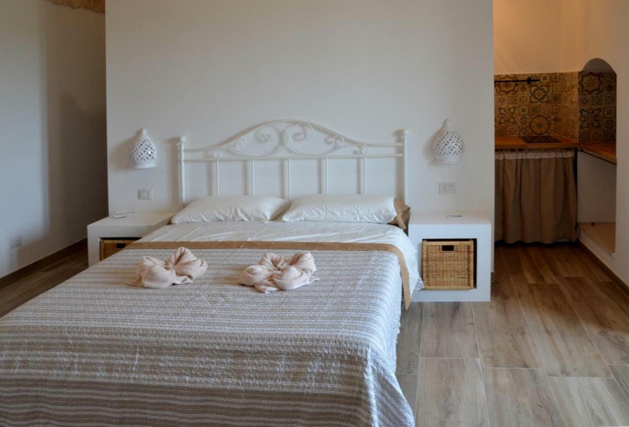קונברסאנו Masseria Poli Country House מראה חיצוני תמונה